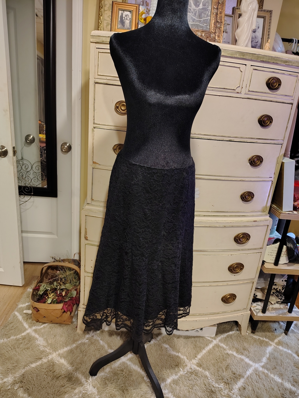 Studio 1940 Black Lace Maxi Skirt